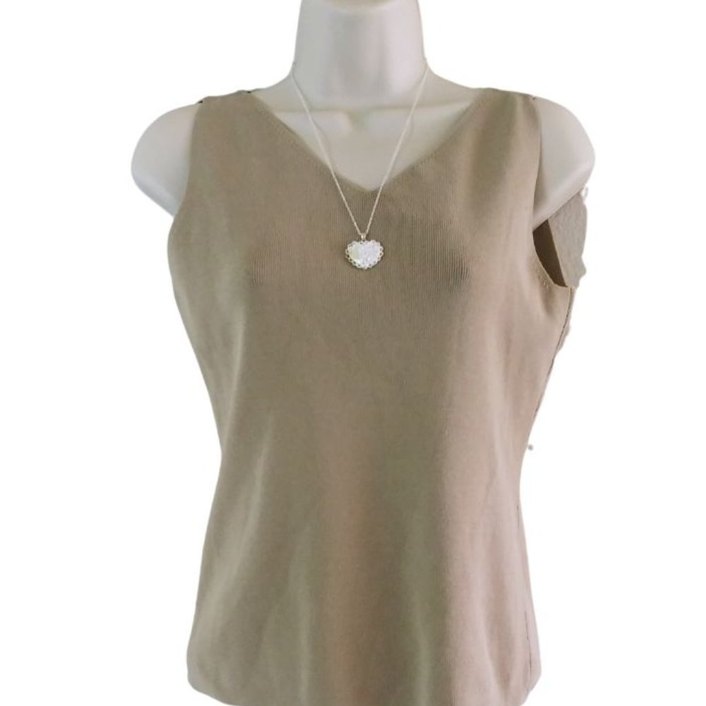 OUE PER OUE BLOUSE TOP SLEEVELESS TAN COLOR